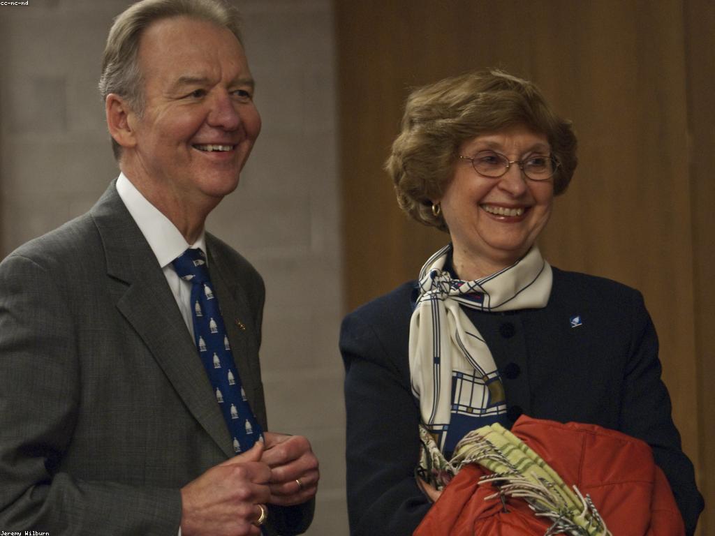 សេចក្តីជូនដំណឹង និងដំណឹងថ្មី: យល់ដឹងអំពីព័ត៌មានថ្មីៗ